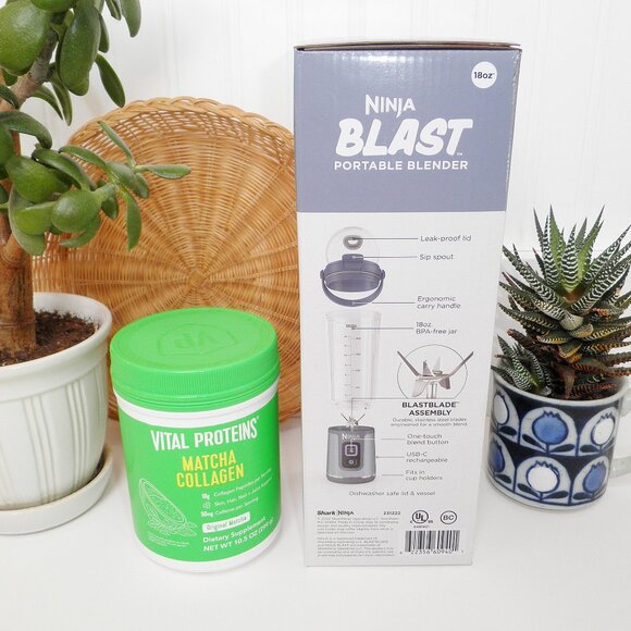 NEW 18oz Ninja Blast Portable Travel Blender + Sealed Vital Pro Matcha Collagen - Picture 3 of 6